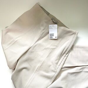H & M slim fit ankle length pants in beige tan